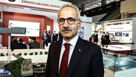 Abdulkadir Uraloğlu Kimdir? Kariyeri ve Yaşamı