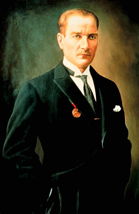 Atatürk Kimdir? Kişisel Bilgiler ve Biyografi