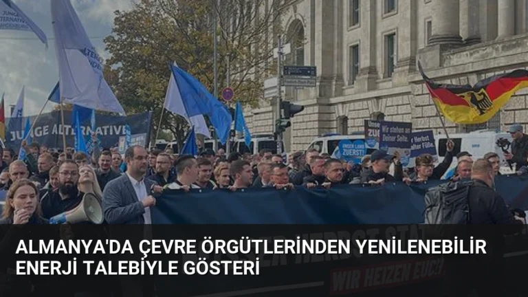 Almanya’da Çevre Örgütlerinden Yenilenebilir Enerji Talebiyle Gösteri