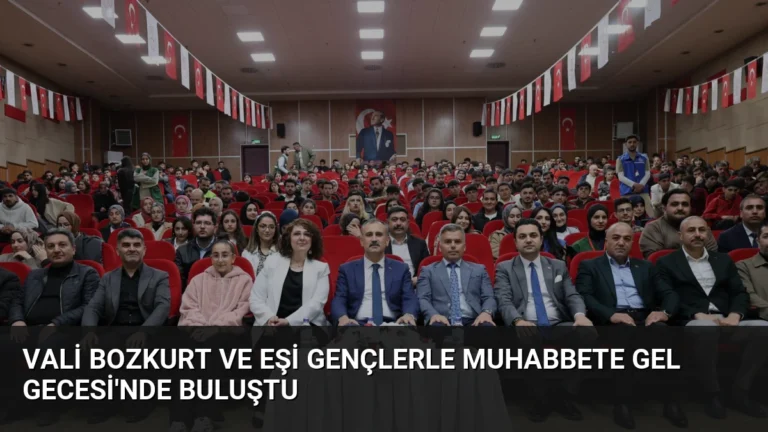 Vali Bozkurt ve Eşi Gençlerle Muhabbete Gel Gecesi’nde Buluştu